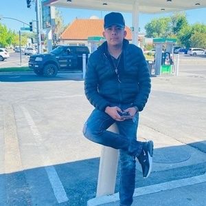 Meet your Posher, Ramiro